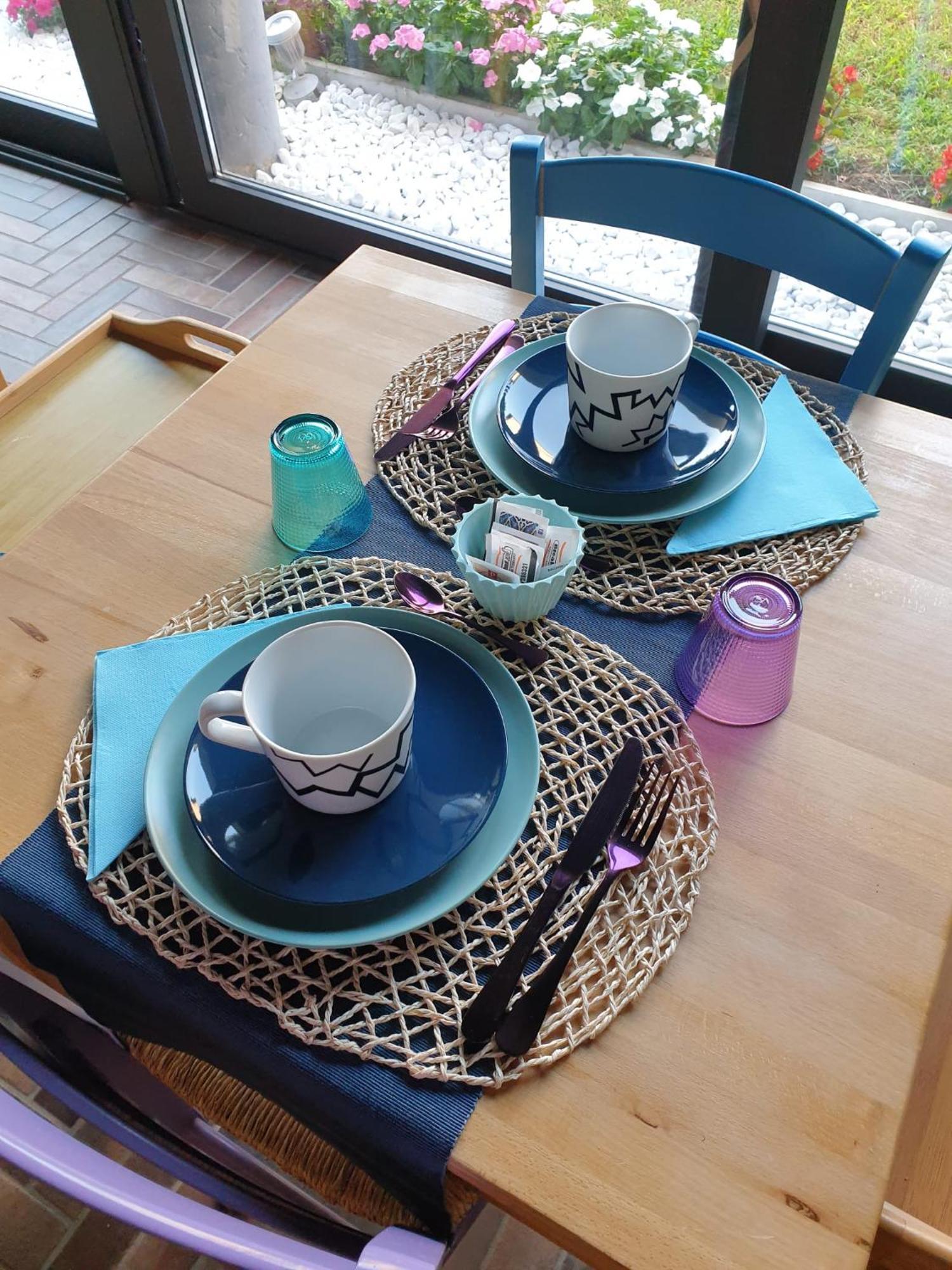 Bed and Breakfast Le Tre Arti Gavirate Exterior foto