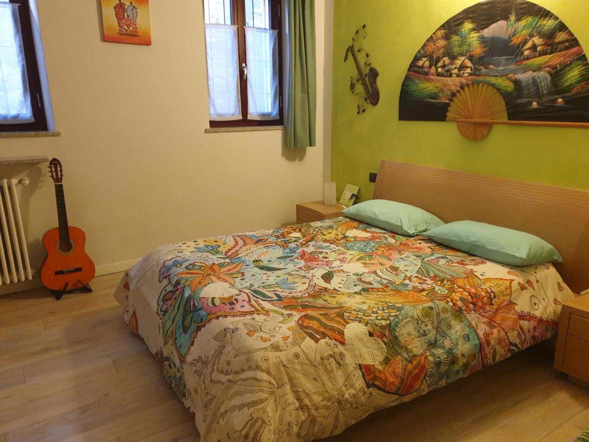 Bed and Breakfast Le Tre Arti Gavirate Exterior foto